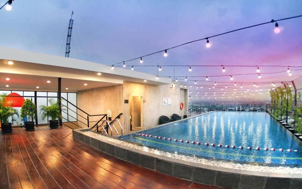 สระว่ายน้ำ รูปภาพ