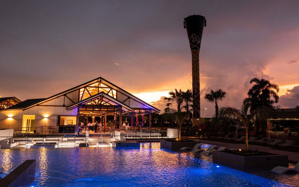 สระว่ายน้ำ รูปภาพ