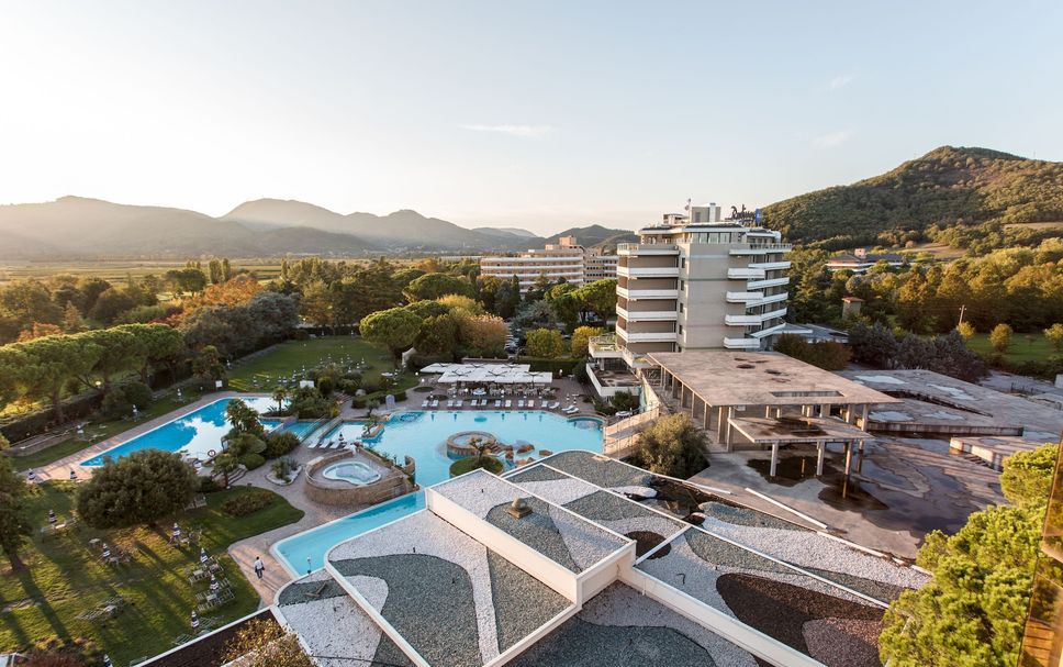 สระว่ายน้ำ รูปภาพ