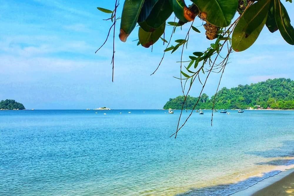 ชายหาด