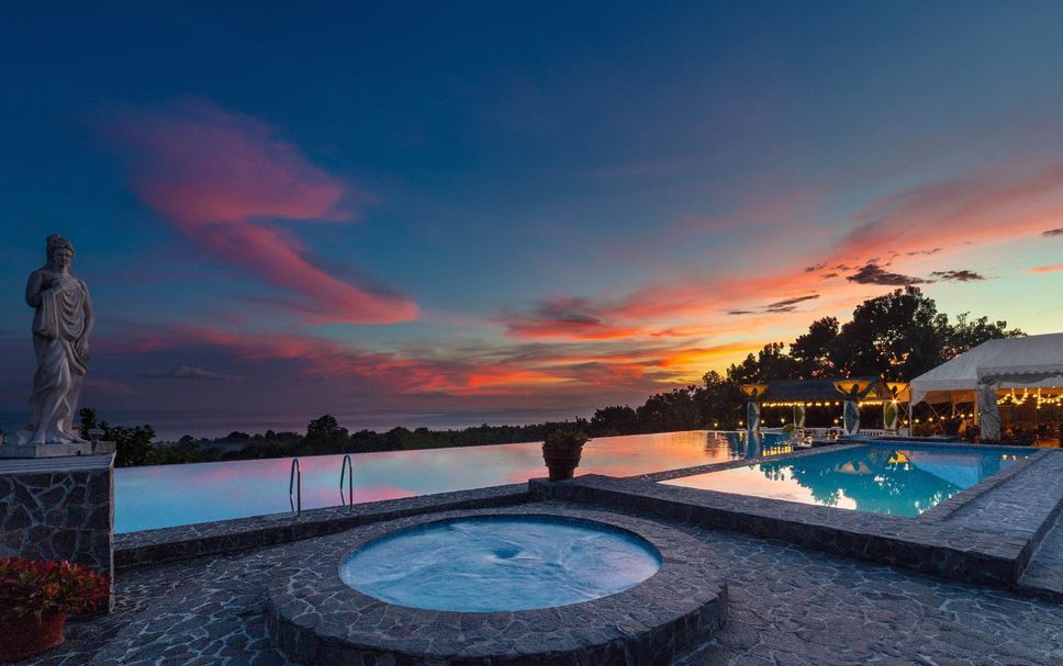 สระว่ายน้ำ รูปภาพ