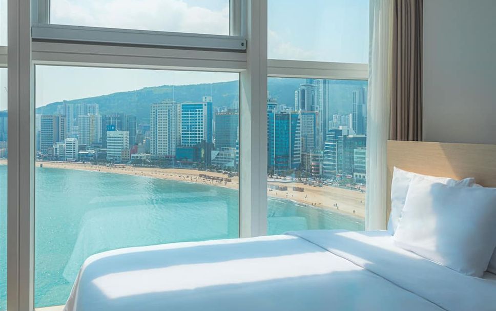 สระว่ายน้ำ รูปภาพ