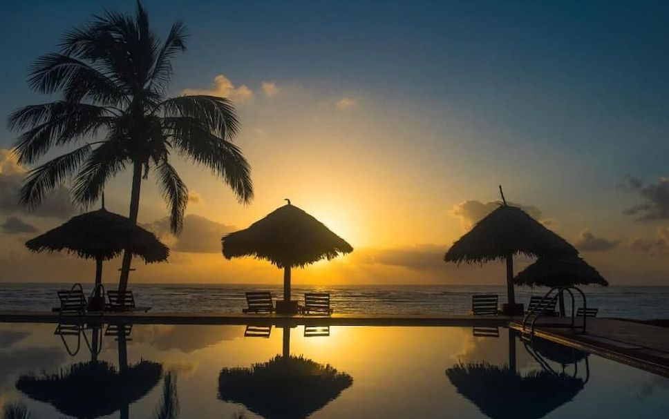 สระว่ายน้ำ รูปภาพ