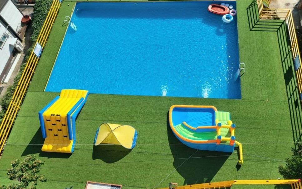 สระว่ายน้ำ รูปภาพ