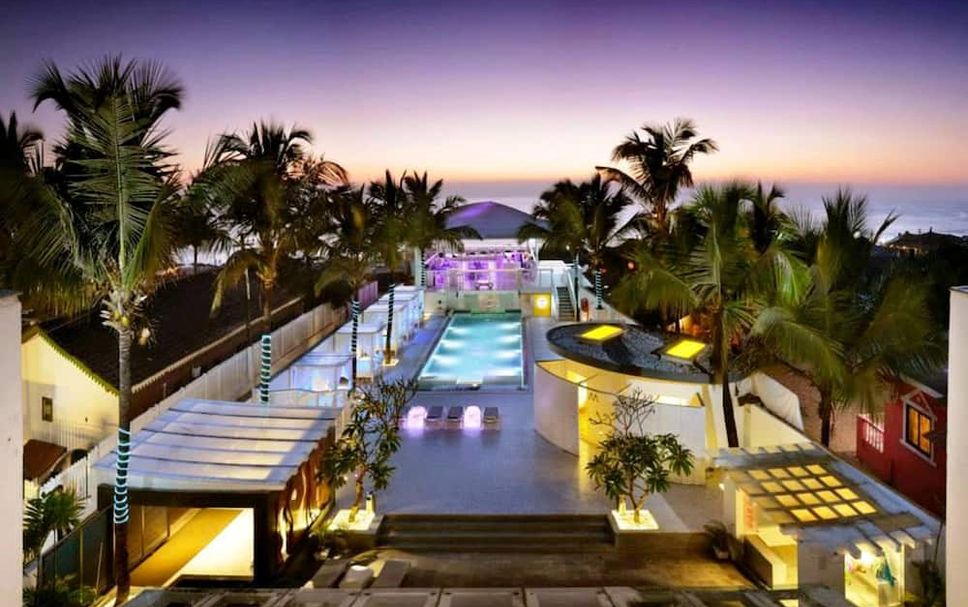 สระว่ายน้ำ รูปภาพ