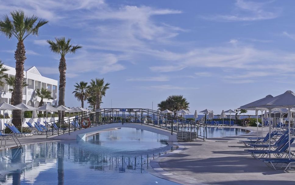 สระว่ายน้ำ รูปภาพ