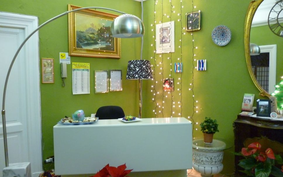 แผนกต้อนรับส่วนหน้า รูปภาพ