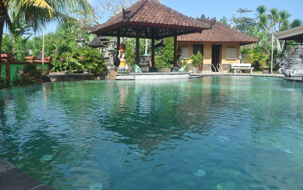 สระว่ายน้ำ รูปภาพ