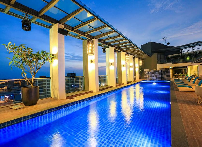 สระว่ายน้ำ รูปภาพ