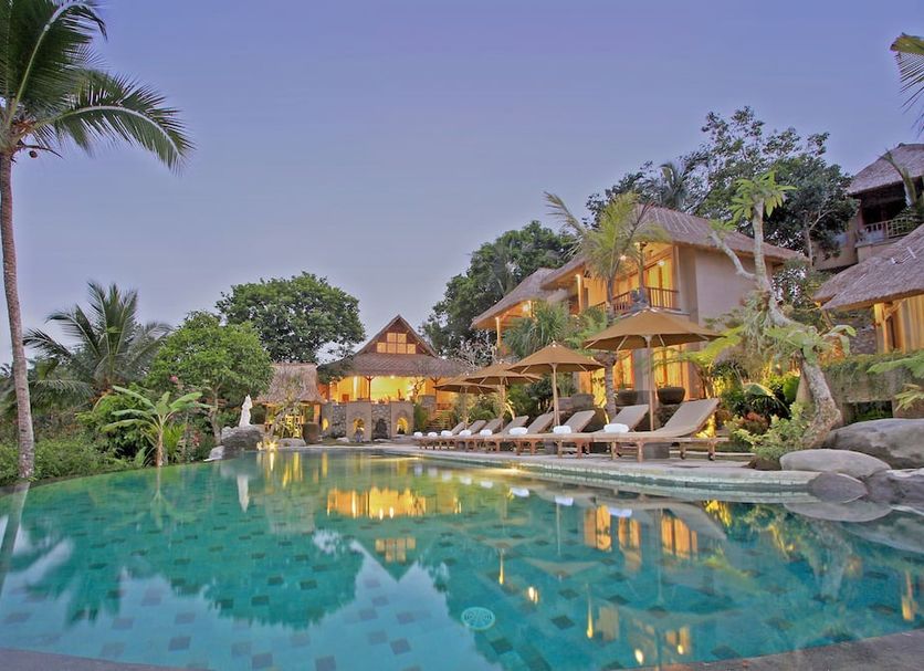 สระว่ายน้ำ รูปภาพ