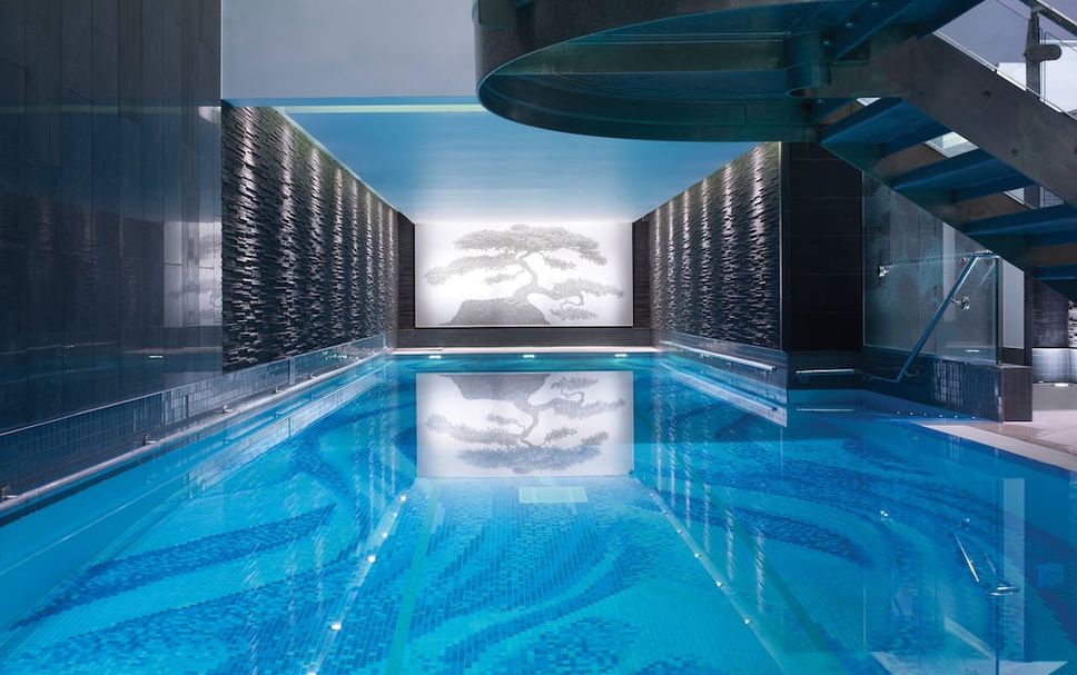 สระว่ายน้ำ รูปภาพ