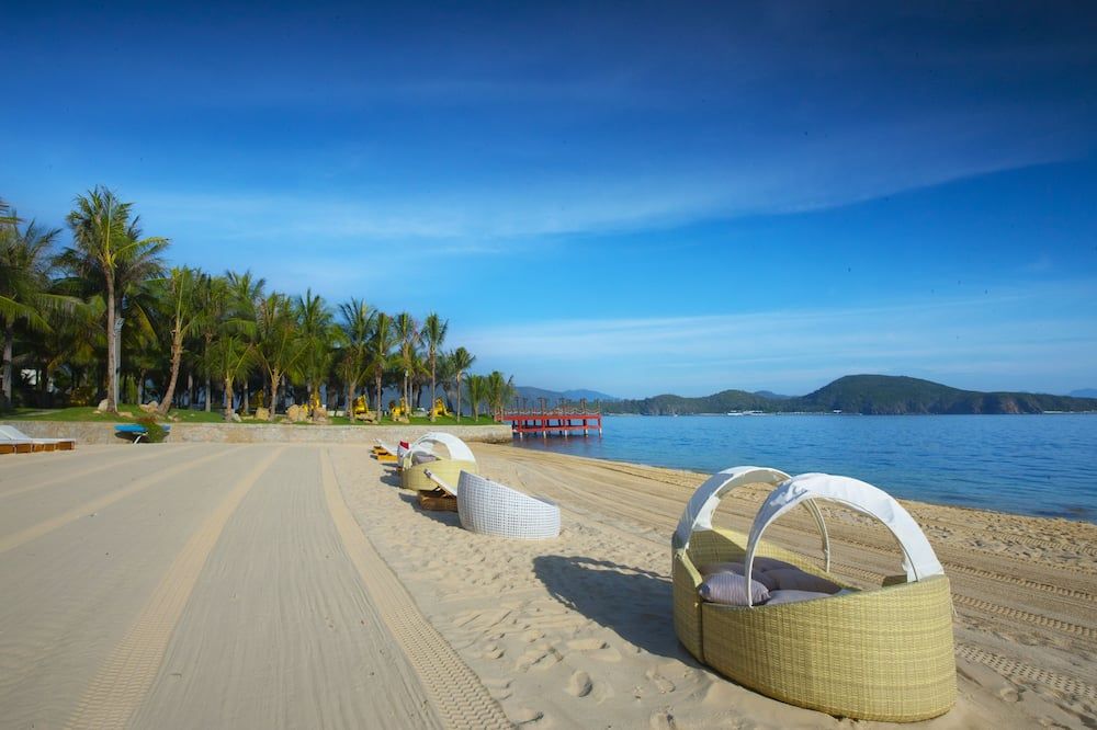 ชายหาด