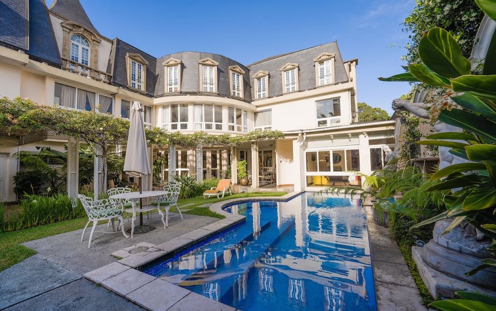 สระว่ายน้ำ รูปภาพ