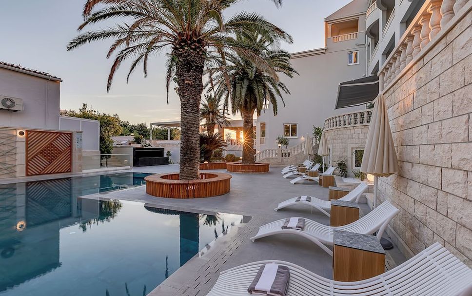 สระว่ายน้ำ รูปภาพ