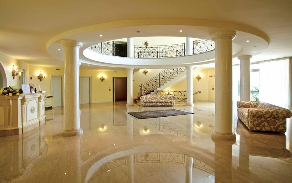 ล็อบบี้ รูปภาพ