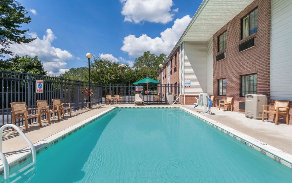 สระว่ายน้ำ รูปภาพ