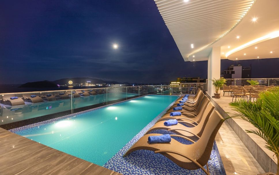 สระว่ายน้ำ รูปภาพ