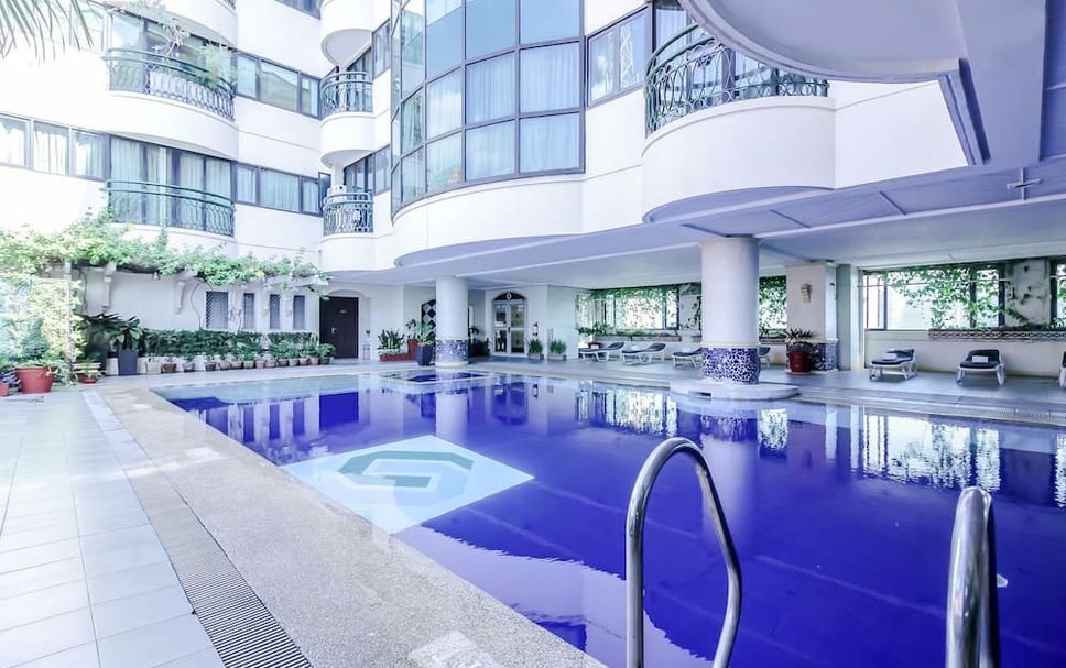 สระว่ายน้ำ รูปภาพ