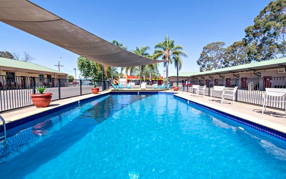 สระว่ายน้ำ รูปภาพ