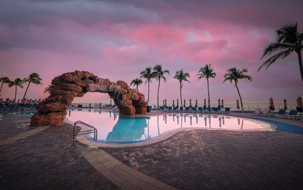 สระว่ายน้ำ รูปภาพ