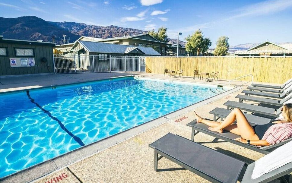 สระว่ายน้ำ รูปภาพ