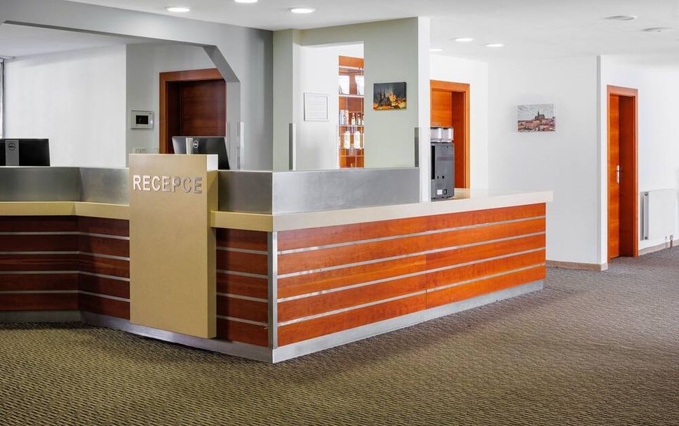 แผนกต้อนรับส่วนหน้า รูปภาพ