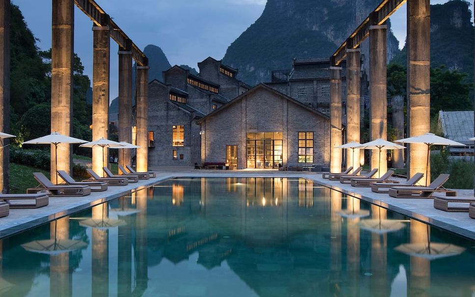 สระว่ายน้ำ รูปภาพ