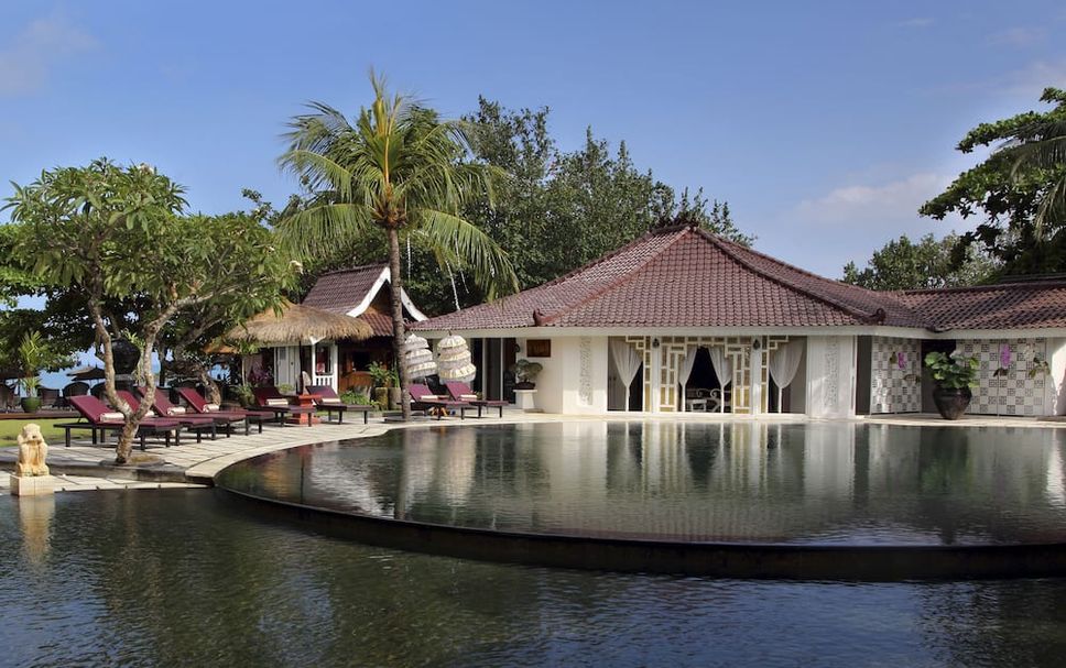 สระว่ายน้ำ รูปภาพ