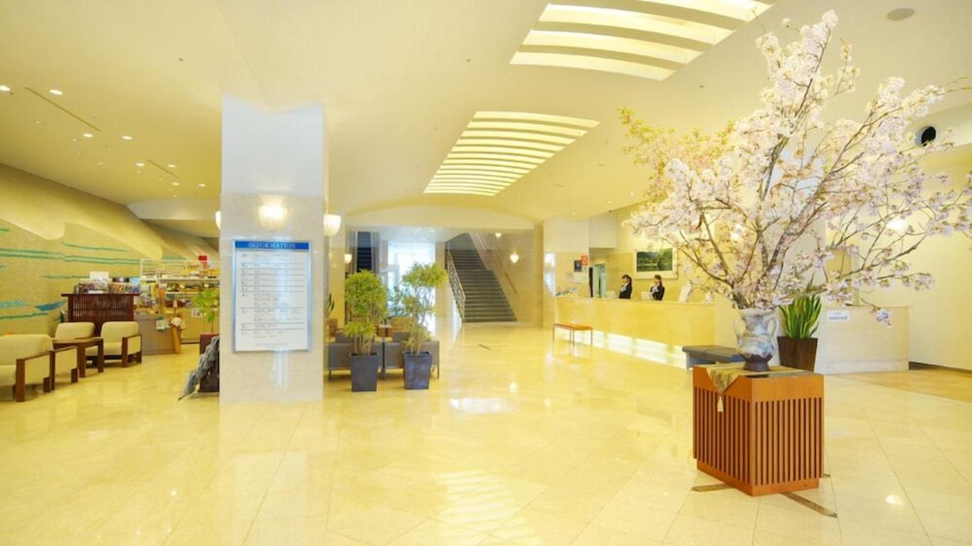 โรงแรมนิว รอยัล ชิมันโตะ