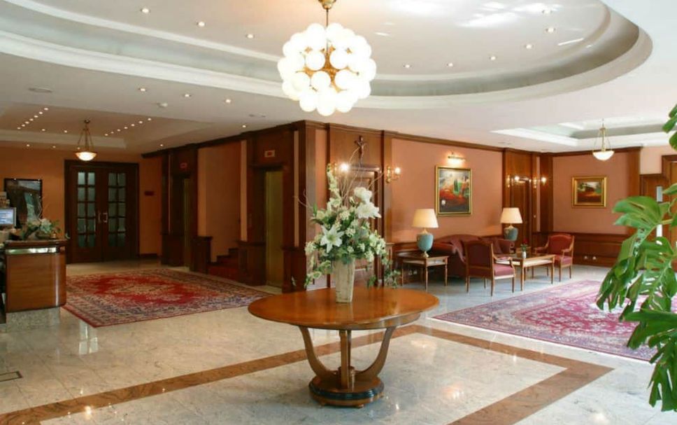 ล็อบบี้ รูปภาพ