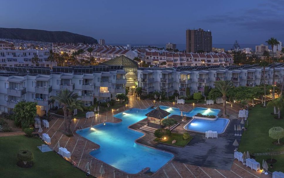 สระว่ายน้ำ รูปภาพ