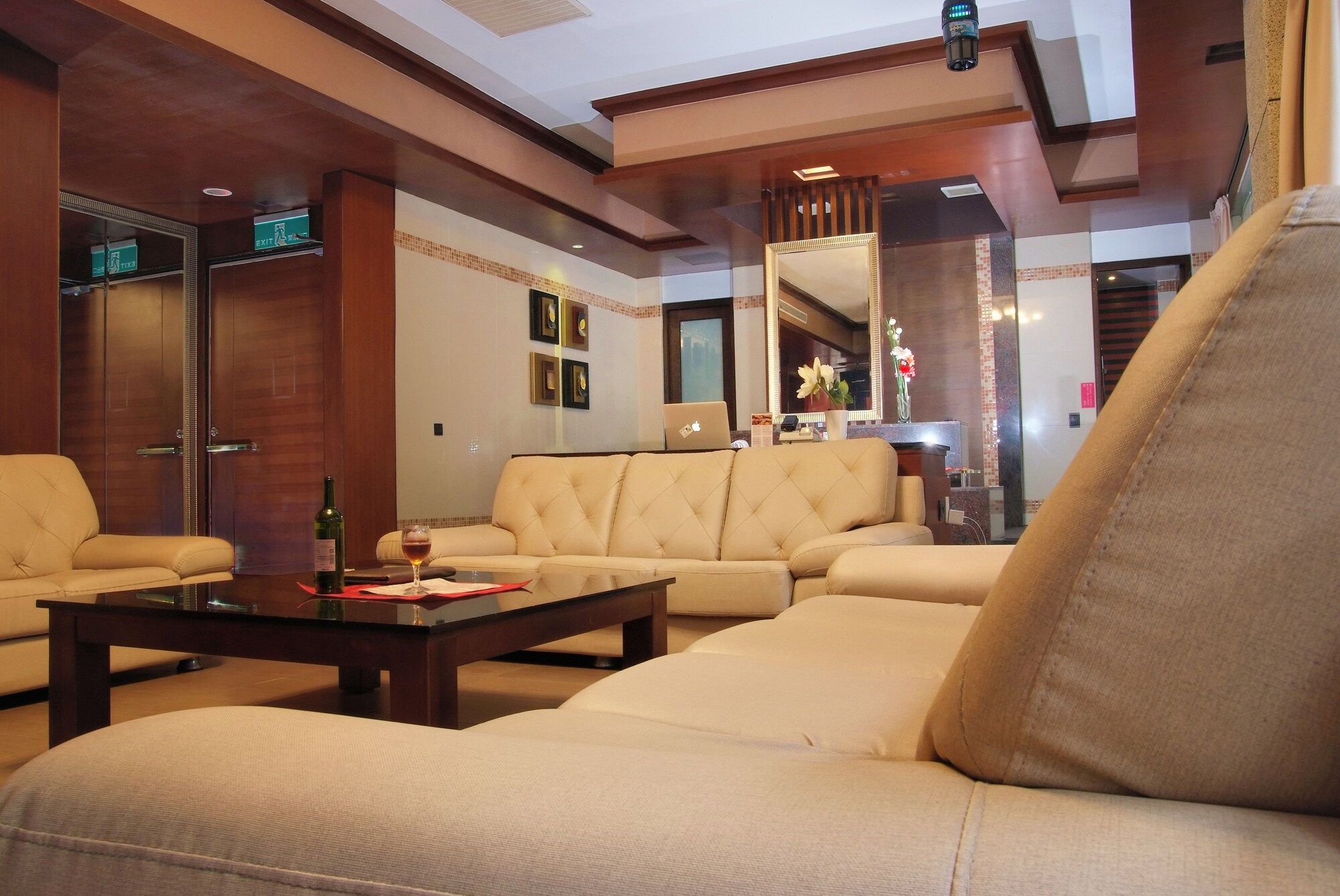 เลานจ์