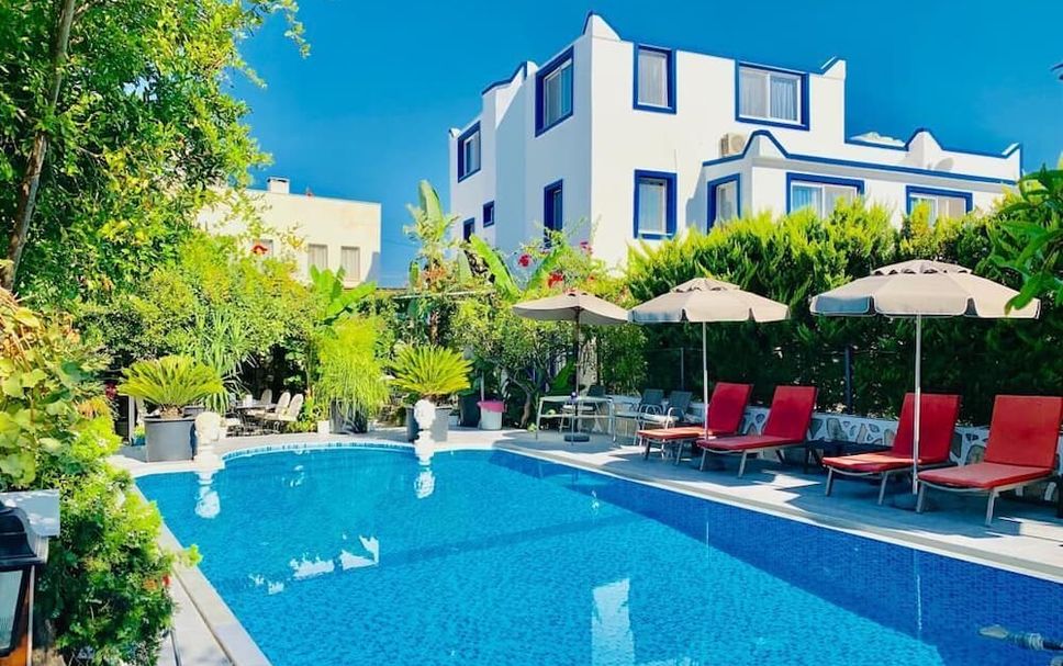 สระว่ายน้ำ รูปภาพ