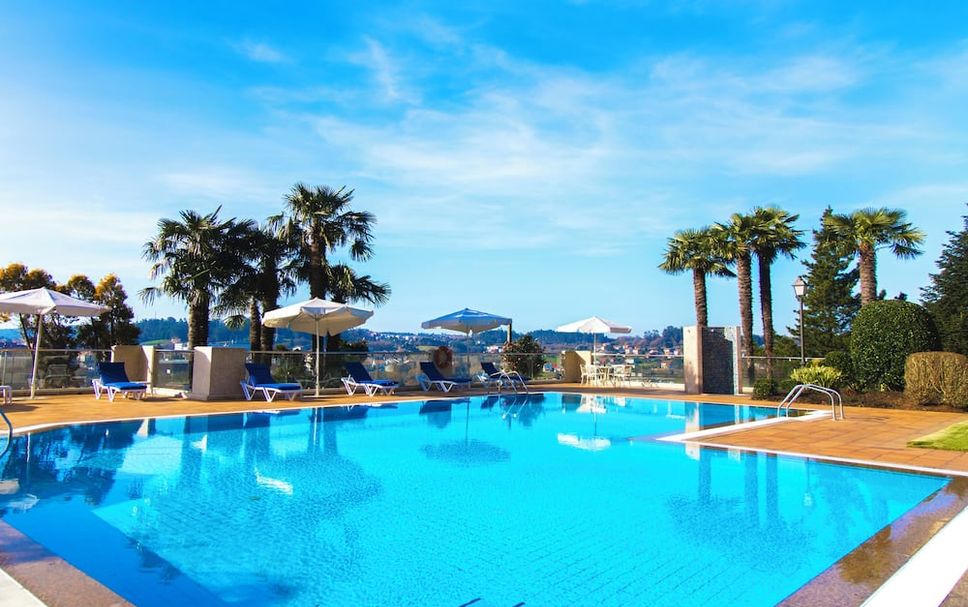 สระว่ายน้ำ รูปภาพ