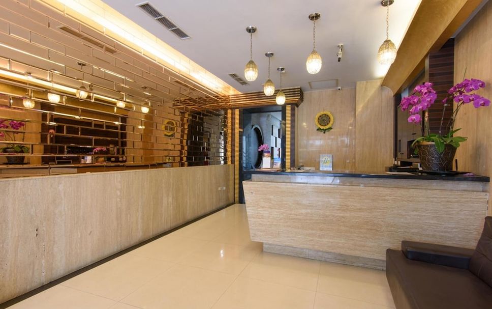 แผนกต้อนรับส่วนหน้า รูปภาพ