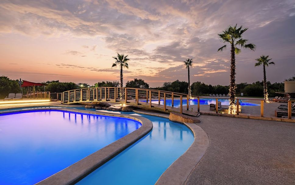 สระว่ายน้ำ รูปภาพ