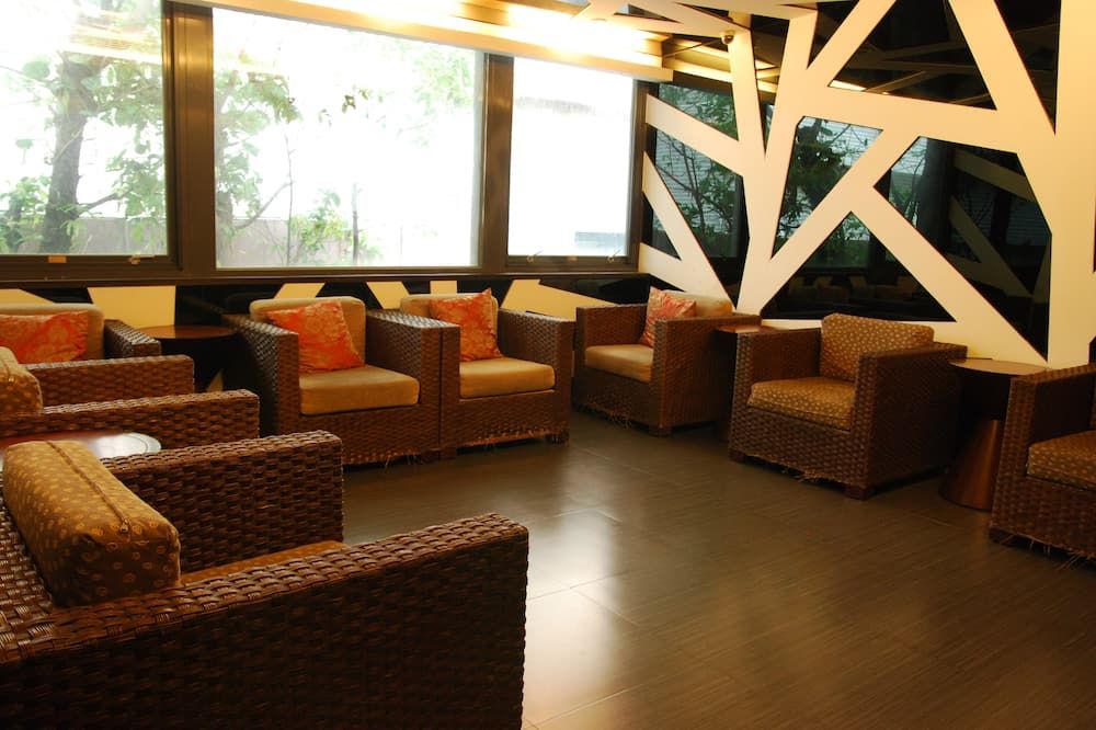 เลานจ์