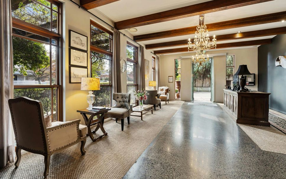 ล็อบบี้ รูปภาพ