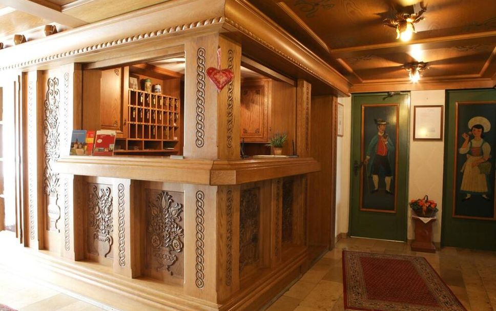 แผนกต้อนรับส่วนหน้า รูปภาพ