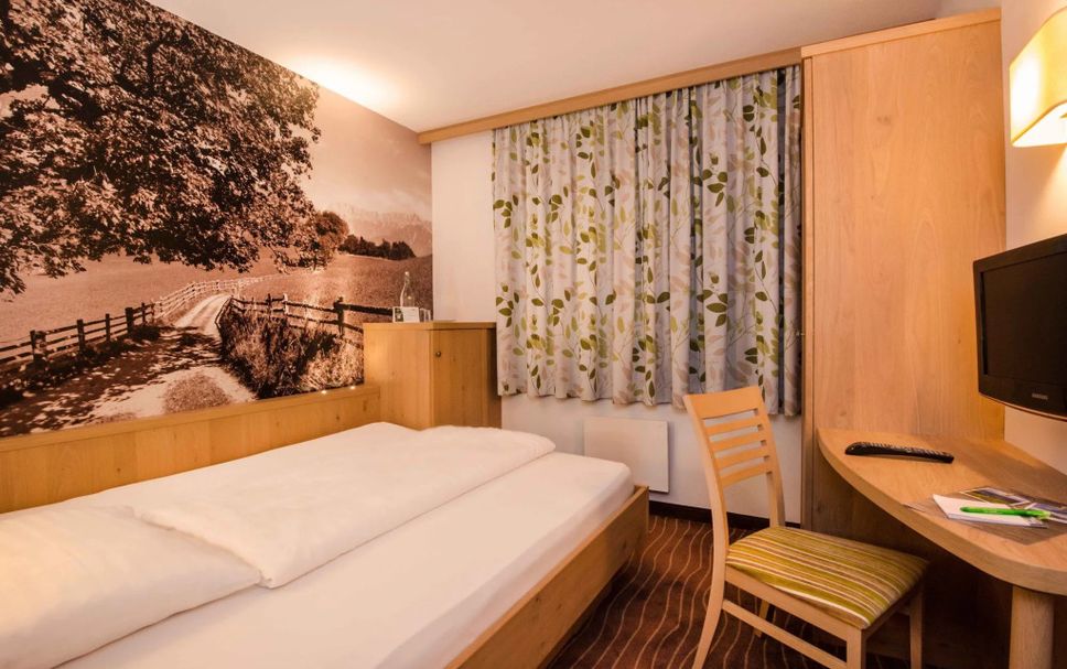 อื่น ๆ รูปภาพ