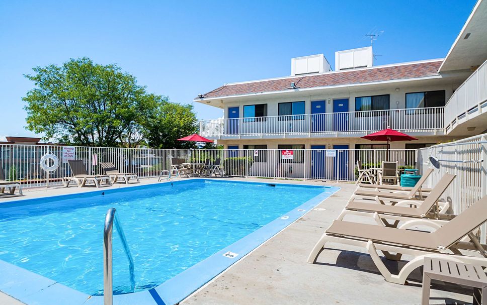 สระว่ายน้ำ รูปภาพ