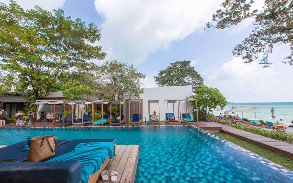 สระว่ายน้ำ รูปภาพ