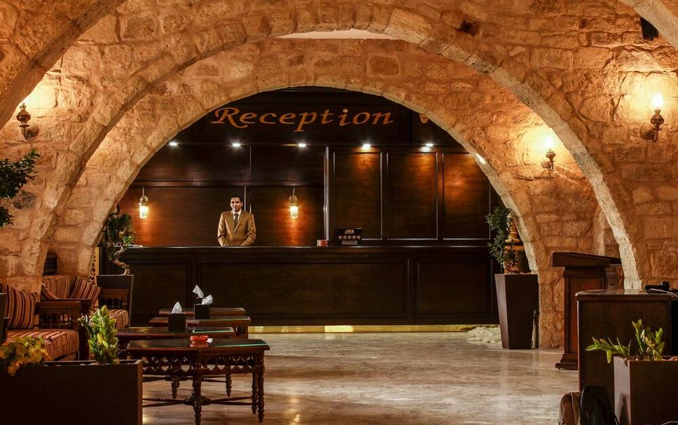 แผนกต้อนรับส่วนหน้า รูปภาพ