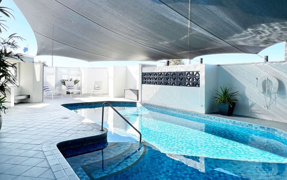 สระว่ายน้ำ รูปภาพ