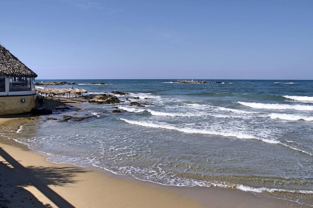 ชายหาด