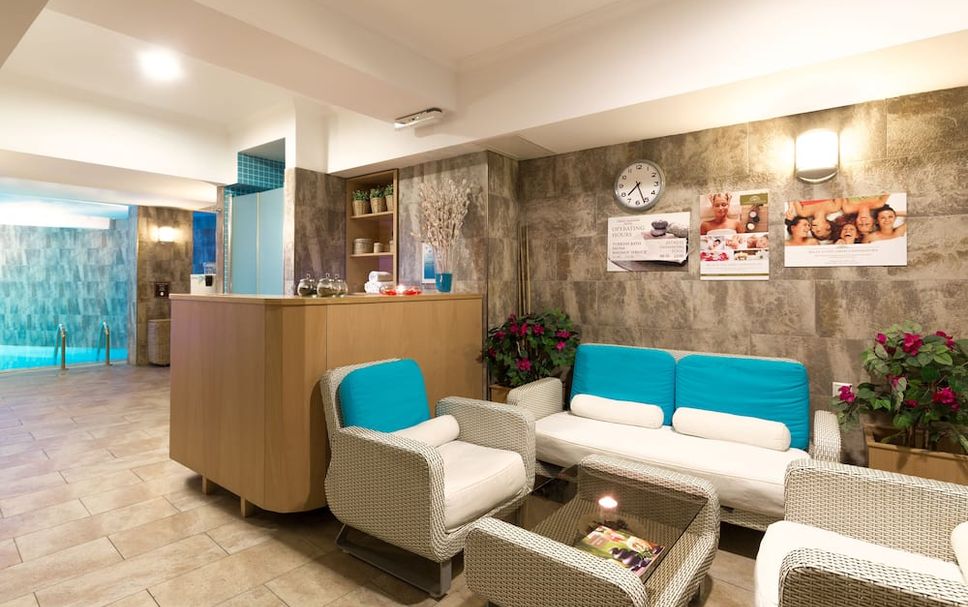 แผนกต้อนรับส่วนหน้า รูปภาพ