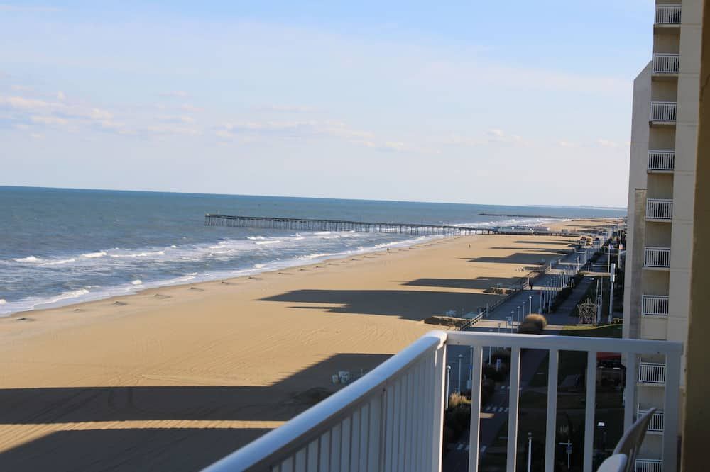 ชายหาด