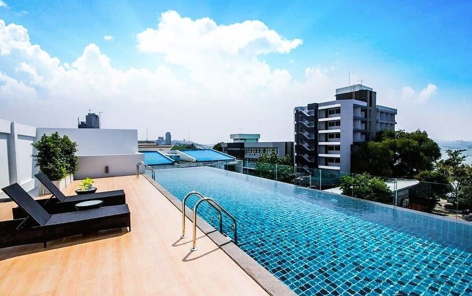 สระว่ายน้ำ รูปภาพ