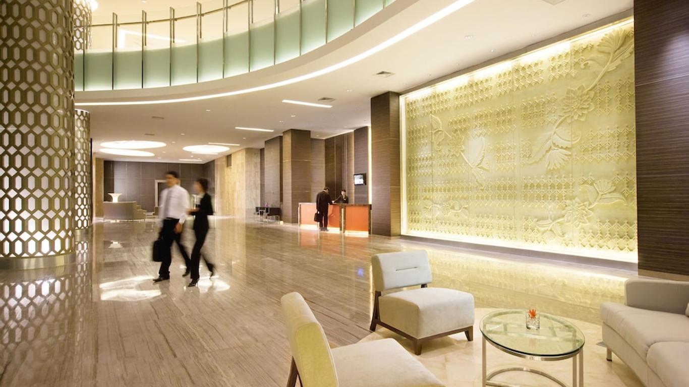 โนโวเทล บังกา - โรงแรมและศูนย์การประชุม