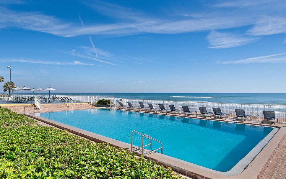 สระว่ายน้ำ รูปภาพ